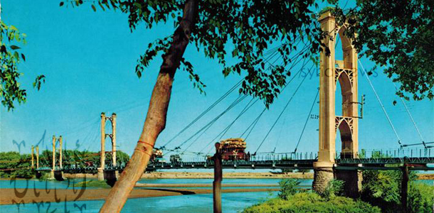 Image result for ‫الجسر المعلق في دير الزور‬‎
