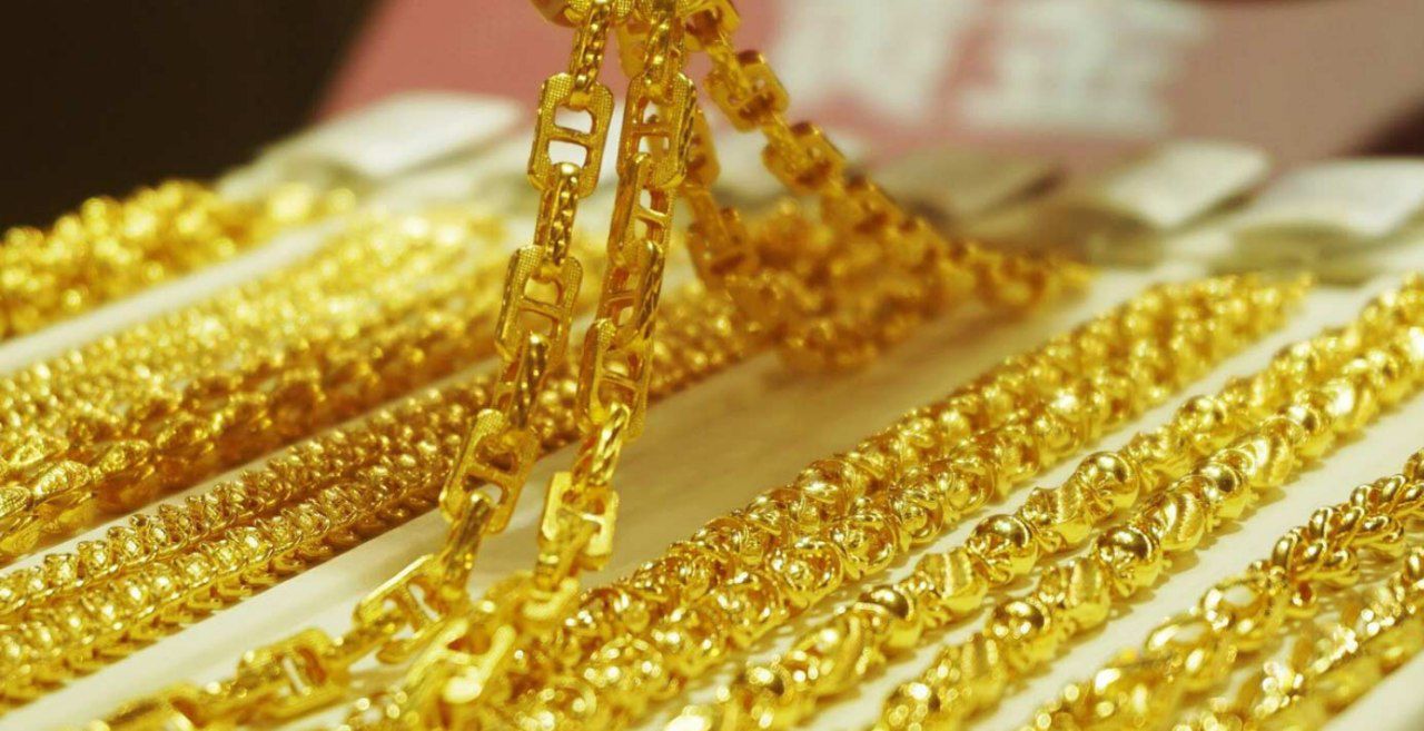  بانخفاض 15 ألف .. غرام الذهب بـ 970 ألف ليرة