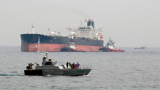 مصدر لسيريانيوز : ايران هي السبب الرئيسي في ازمة المشتقات النفطية الحالية