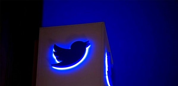 "تويتر" تختبر ميزة جديدة خاصة بـ"الإعجاب"