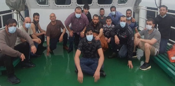 انقاذ بحارة سوريين عالقين على متن سفينة قبالة السواحل الهندية 