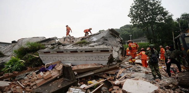 مصرع 74 شخصا في زلزال سيتشوان في الصين

