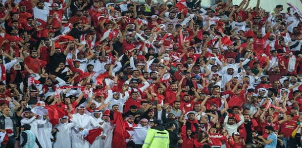  عشرات الإصابات جراء تدافع  بين مشجعين أمام ملعب نهائي كأس الخليج بالعراق