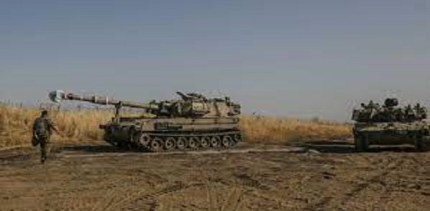 مصدر حقوقي: دبابات إسرائيلية تتوغل داخل الأراضي السورية للمرة الثانية خلال ايام

