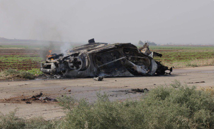 إصابة مدنيين أثر استهداف سيارة من قبل قوات النظام بإدلب