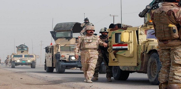 قسد تسلم بغداد عنصرين من "داعش" يشتبه بتورطهما في عمليات قتل جماعي لجنود عراقيين

