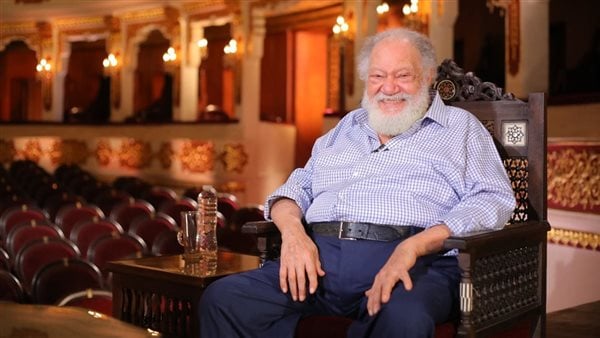 بعد انتقاده الممثلين المصريين... يحيى الفخراني يرد على سلوم حداد  