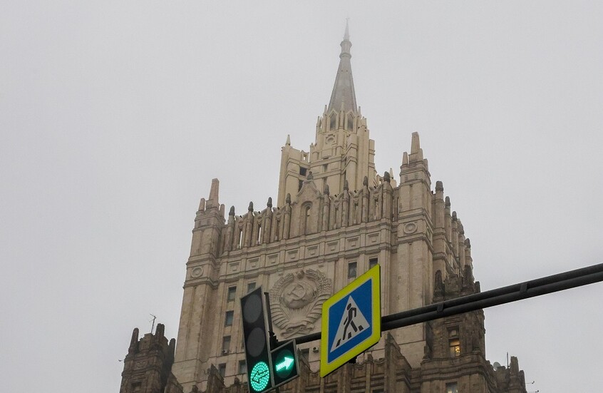 الخارجية الروسية: نجري اتصالات مكثفة مع المسؤولين السوريين