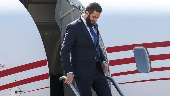 الشرع يبدأ زيارة رسمية هي الأولى لرئيس سوري إلى واشنطن