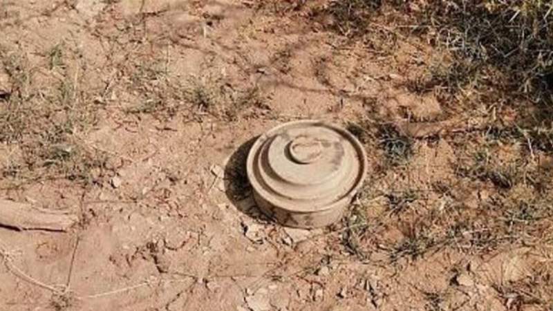 الدفاع: مقتل جندي وإصابة آخر خلال عملية تفكيك ألغام منطقة أثريا