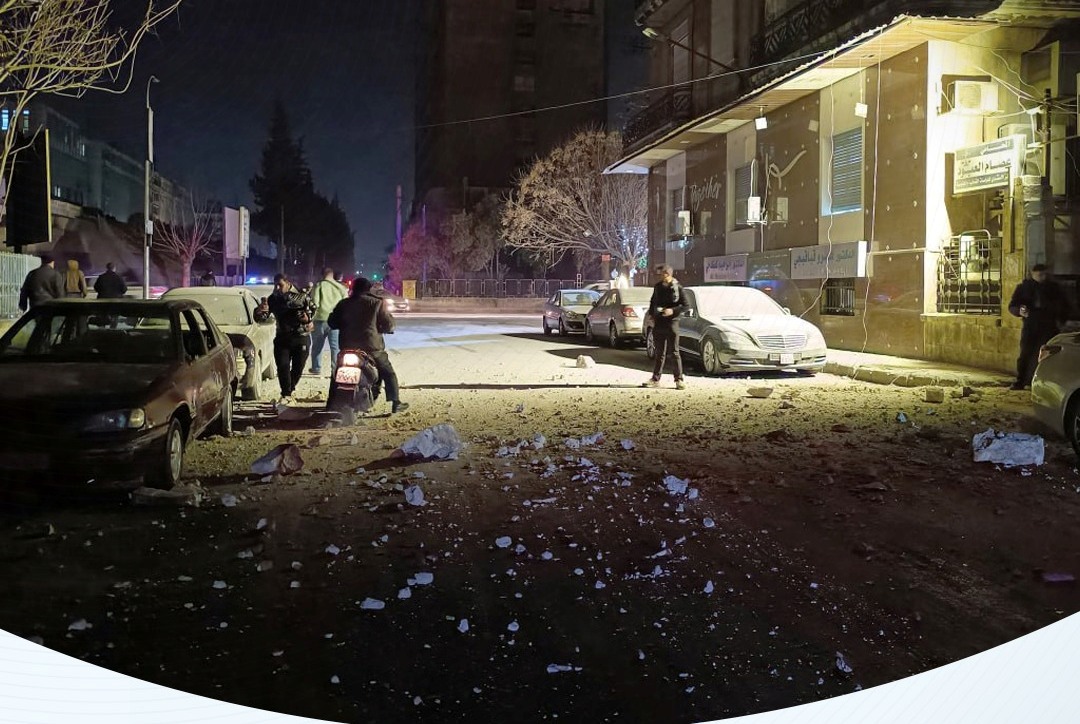 تصعيد عسكري بحلب.. معارك بين الجيش و "قسد" و قتلى بقصف على عدة أحياء   