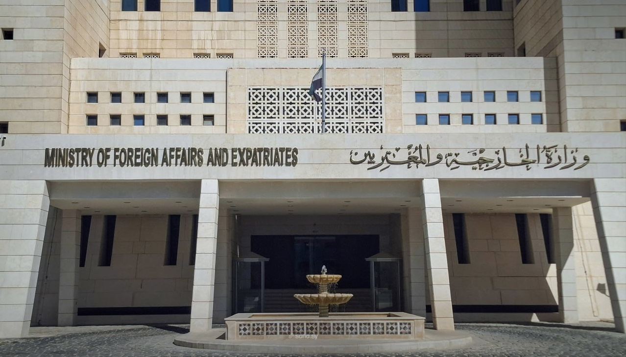 الخارجية تنفي مايتم تداوله بشأن تمديد المهلة مع "قسد"