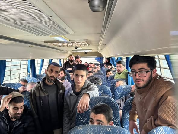 تبادل الأسرى بين "قسد" والحكومة السورية بموجب اتفاق 29 كانون الثاني